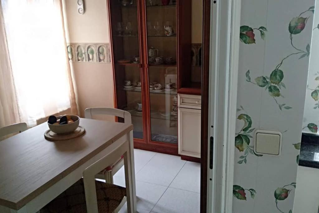 Vivienda 3 Dormitorios Zona Balaidos-Pza. America 比戈 外观 照片